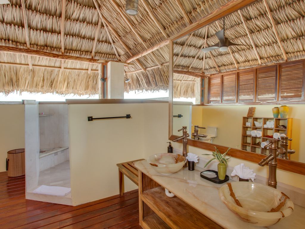 Little Harvest Caye shower