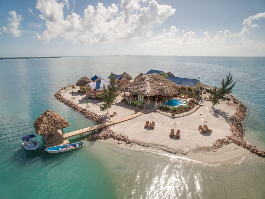 Little Harvest Caye Belize, rent a private island in Belize