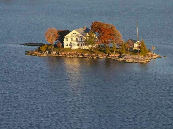 Watch Island