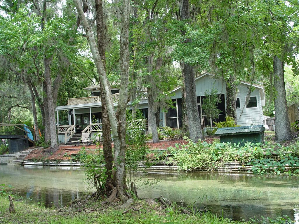 Florida Private Island rentals, Rainbow River